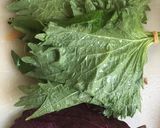 Hình bước làm 1 của món Chả tôm lá tía