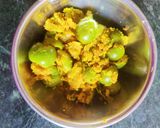 A picture of step 2 of Gumberry (gunda) Sambaro.