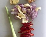 Foto langkah ke 2 dari resep Kerang kuah santan.