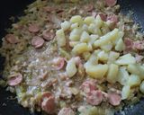 Foto del paso 3 de la receta: Empanadas🥟 xl de atún🥙 salchicha🍗pollo🌰cebolla y queso🧀