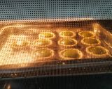 Foto langkah ke 5 dari resep Pie Creamy Matcha.