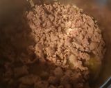 Foto del passaggio 2 della ricetta Pasta al forno con il ragù di salsiccia