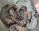 รูปขั้นตอนการทำที่ 3 ของ กุ้งราดซอสพริกไทยกระเทียม