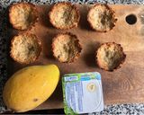 Hình bước làm 2 của món Eatclean/ Tart Yến Mạch, Sữa Chua và Xoài