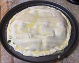 Foto del paso 2 de la receta: Pascualina de espinacas y pescado