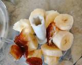 Banana and date milkshake recipe step 2 photo