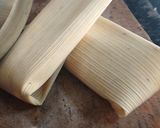 Foto del paso 4 de la receta: Tamal de piña con lechera