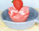Foto langkah ke 5 dari resep Bolu kukus baking powder (Rasa Strawberry).
