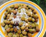 Hình bước làm 2 của món Hạt sen xóc muối