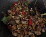 Foto langkah ke 4 dari resep Oseng Cumi Asin.