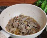 Foto langkah ke 4 dari resep Tumis Daging Pedas super simple.