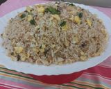 A picture of step 2 of Egg fried rice.