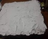 A picture of step 2 of National flag cake.