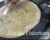 A picture of step 5 of Aloo ka paratha.