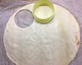 Foto del paso 4 de la receta: Tortitas de hojaldre y miel 🍯