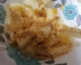 A picture of step 3 of Apple Honey Chaat🍯.