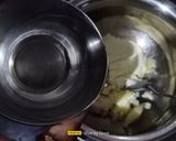 A picture of step 2 of Makhan Mishri.