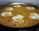 Foto del paso 6 de la receta: Paella de cebolla y huevo