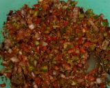Foto del paso 2 de la receta: Niños envueltos, con salsa roja y salsa blanca