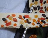 A picture of step 32 of Fruity chocolate Bars.