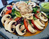 Foto del paso 1 de la receta: Ensalada de hojas mixtas con champiñones