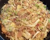 A picture of step 4 of Egg Roll Bowl.