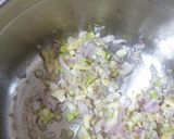 A picture of step 2 of Chicken soup.