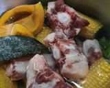 Foto del paso 3 de la receta: Olla de puchero con rabo, falda, osobuco y verduras