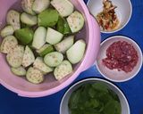รูปขั้นตอนการทำที่ 1 ของ ผัดมะเขือยาวใส่หมู