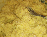Foto del paso 2 de la receta: Bombas express de polenta rellenas de queso