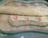 صورة لخطوة 2 من وصفة عيش سورى باللحمه المفرومه والجبنه الموزاريلا🌯