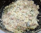 A picture of step 4 of Rava Upma.