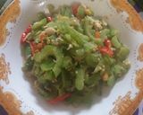 Foto langkah ke 6 dari resep Tumis pare tidak pahit.
