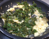 Foto del paso 4 de la receta: Tortilla de kale, calabacín y patata
