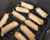 Une image de l'étape 4 de Cigares aux amandes à l’air fryer.