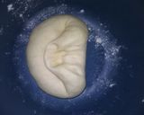 Foto langkah ke 7 dari resep Pizza Teflon homemade.