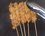 Foto langkah ke 5 dari resep Sate Klopo.