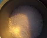A picture of step 2 of Rava kheer.