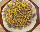 A picture of step 7 of No cheese! Tuna and corn pizza!.