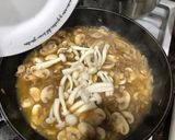 Foto del paso 6 de la receta Solomillo de ternera en salsa de setas y puré de patata