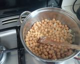 Csicseriborsókrémleves recept fázis 2 fotója