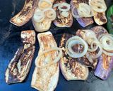Une image de l'étape 9 de Aubergines graffiti et oignon sauce teriyaki à la plancha.