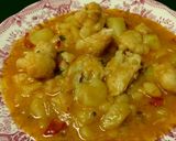 Foto del paso 4 de la receta Patatas con coliflor y bacalao guisadas en crudo