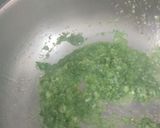 A picture of step 1 of Prawns in Coconut milk.