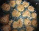 A picture of step 4 of Sausage akara.