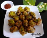 A picture of step 4 of Corn-Spinach Pakoras.