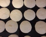Foto del paso 4 de la receta: Alfajores de maicena 😋💞