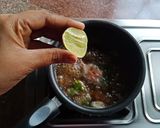 A picture of step 4 of Sabudana soup.