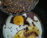 Foto langkah ke 5 dari resep Nasi Telur Kecap Khas Pontianak.