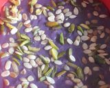A picture of step 4 of Karachi halwa.